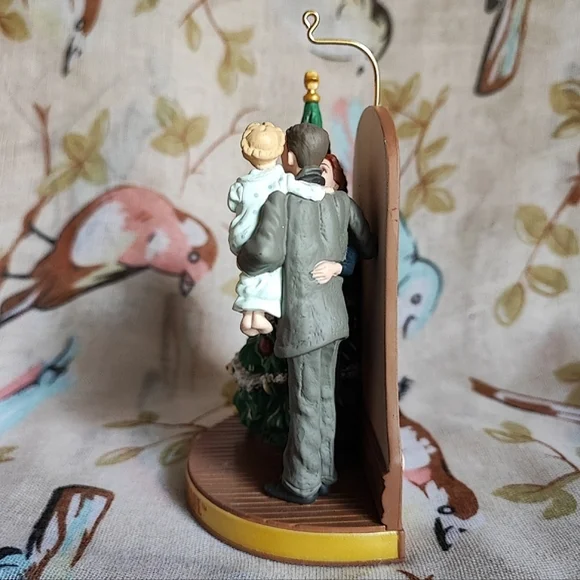 Hallmark Vintage 1946-1996 It's A Wonderful Life Christmas Movie Ornament NIB - Picture 9 of 11